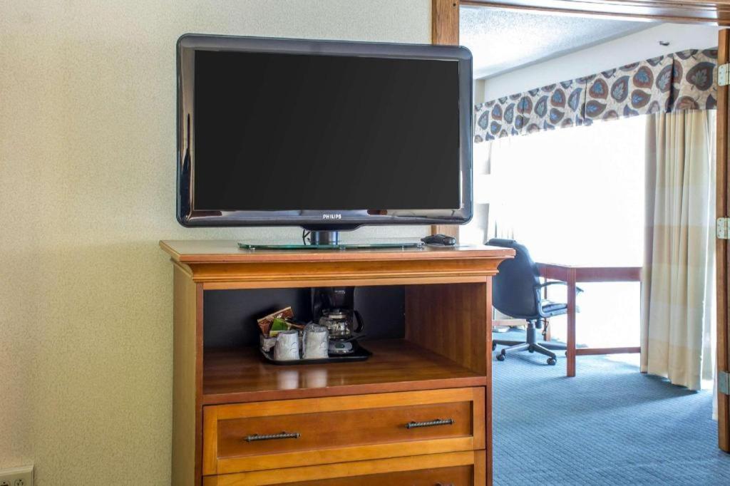 Lifestyle Inn Cedar Falls Esterno foto